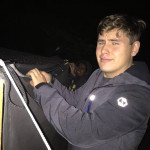 Dominics Freude ist klar zu sehen