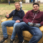 Die neuen Sofas sehen bequem aus