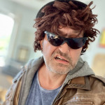 Agent "M" direkt nach dem Aufstehen